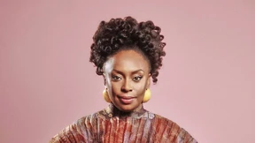 Die erste Weltbestsellerin der Identitätspolitik ist zurück