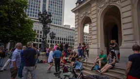 Feiern, Fälle, Flughafen