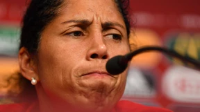 Was Steffi Jones lernen muss