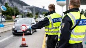 Kontrollen an Grenzübergängen begonnen