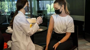 Einfallsreiche Impf-Anreize auf der ganzen Welt