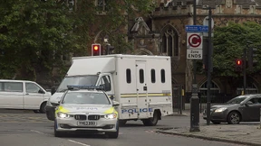 „Mein Name ist: Tod den Verrätern, Freiheit für Großbritannien“