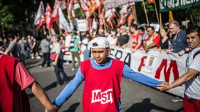 Zehntausende G20-Gegner protestieren friedlich