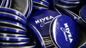 Aktionärsschützer kritisieren Geschäftsprognosen der Unternehmen