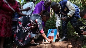 Mit einem Job gelockt, an der Front geendet