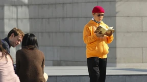 Verschwundener Milliardär „hilft bei Ermittlungen“