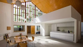 Kirche? Turnhalle? Wohnloft!