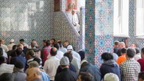 Unter dem Gebetsteppich