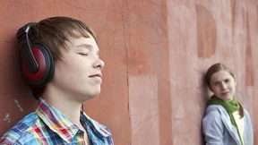 Goodbye Kindheit! Erwachsenwerden ist nicht  einfach