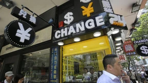 Chinas Notenbank wertet Yuan wieder ab