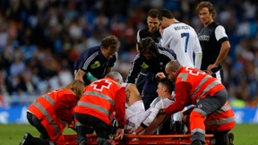 Özil verletzt vom Platz