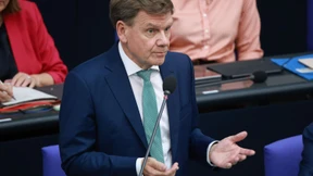 Der Außenminister und die Staatsräson