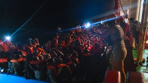 „Sea-Eye 4“ mit mehr als 800 Migranten darf auf Sizilien anlegen