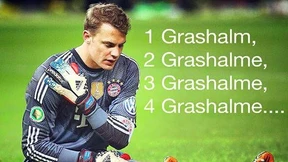 Manuel Neuer beim Halme zählen