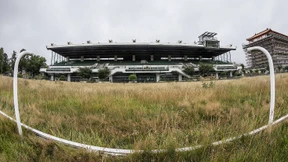 Darf die Rennbahn-Tribüne abgerissen werden?