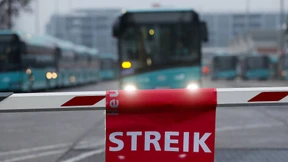 Verdi droht wieder mit Warnstreik von Busfahrern