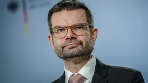 Buschmann für neuen Sterbehilfe-Anlauf