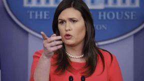 Frühere Trump-Sprecherin entschuldigt sich bei Biden nach Stotterer-Witz