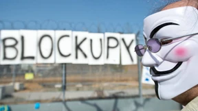 Blockupy demonstriert vor der EZB