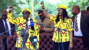 Wie in einem schlechten Diktatorenfilm