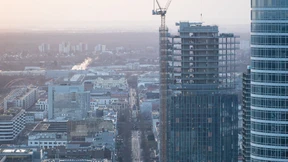 Acht Kilometer Frankfurt