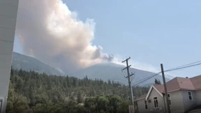Starke Waldbrände in Kanada entfacht