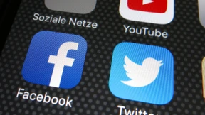 Kann der Staat Facebook Benimmregeln verordnen?