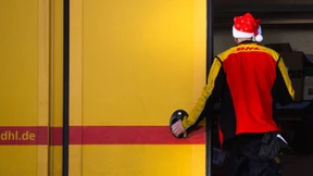 Der Weihnachtsmann kommt mit Auspuff