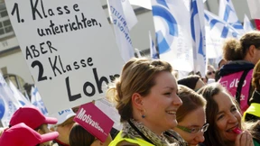 Ökonomen verstehen zu wenig von Politik