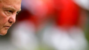 Streitobjekt van Gaal - Wurfobjekt Regenschirm