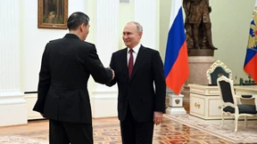 China verspricht „enge strategische Kommunikation“ mit Russlands Militär