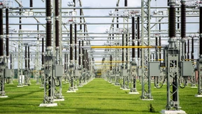 Deutschland macht Energiewende, China Energieerweiterung