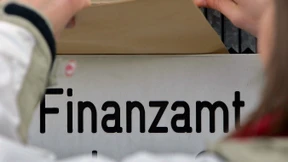 Fiskus zieht Unternehmen Milliarden aus der Tasche