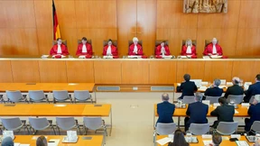 Die rote Karte ist das letzte Mittel