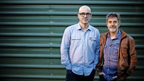 Ein Berg von Ske­letten unter der ­McDonald’s-Terrasse