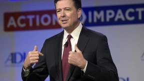 Alle warten auf Comeys Aussage