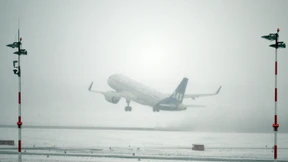 Winterwetter sorgt für Verkehrschaos in Europa