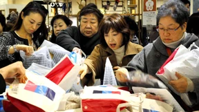 Japaner haben deutlich weniger im Portemonnaie