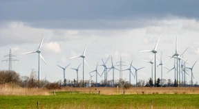 Wind und Sonne sollen deutlich mehr Strom liefern