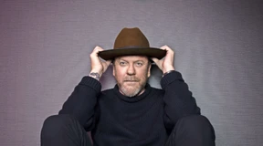 „Vor dem Spiegel fühle ich mich unbehaglich“