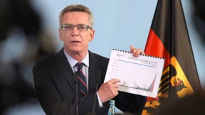 Innenminister rechnet mit bis zu 800.000 Asylsuchenden