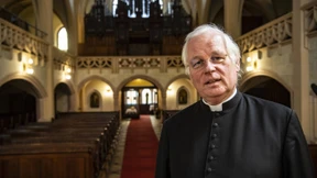 Im Alleingang gegen den kirchlichen Konsenszwang