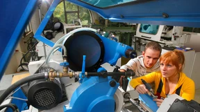 Von der Werkbank in den Hörsaal