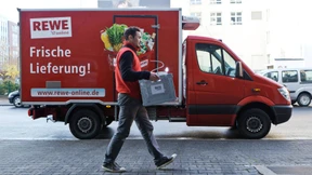 Mehr Lebensmittel werden per Mausklick gekauft