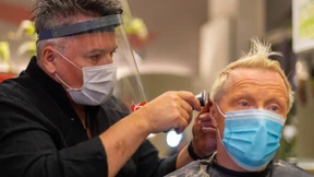 Bundesländer wollen Lockerung des Kontaktverbots durchsetzen