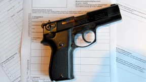 Zahl Kleiner Waffenscheine steigt auf mehr als 900.000