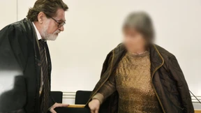 Mutmaßliche Sekten-Chefin muss sich wegen Mordes vor Gericht verantworten