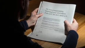 Zuckerberg entschuldigt sich in britischer Presse