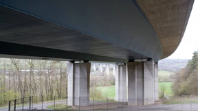 Groß angelegte Brückensanierung auf A45
