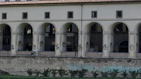 Deutsche beschmieren Vasari-Korridor der Uffizien